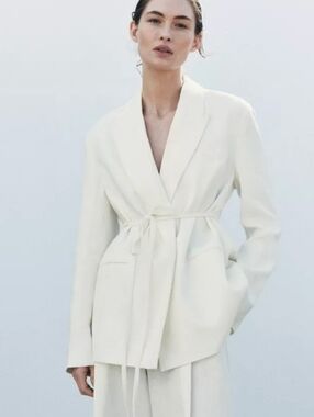 Zara Linen Blend Blazer ZW Collection